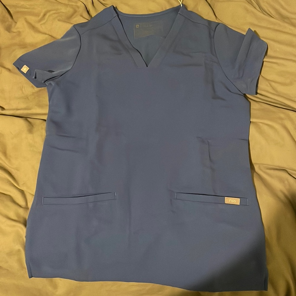 Figs scrub top denim